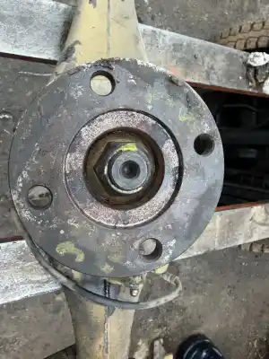 Second-hand car spare part rear differential for nissan cabstar e nissan oem iam references 3831109840  