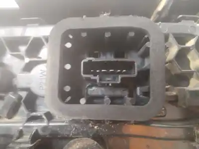 Second-hand car spare part right tailgate light for renault express advance 74 cv / 55 kw oem iam references 265504912r  