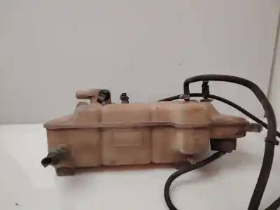 Pièce détachée automobile d'occasion VASE D'EXPANSION DE LIQUIDE DE REFROIDISSEMENT pour IVECO DAILY CONFIG. PAQUETERÍA Cabina simple 35S... batalla 3750 116 CV / 85 KW Références OEM IAM 56115  