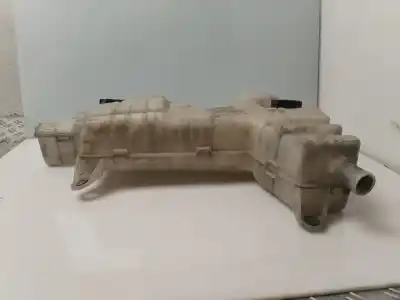 Piesă de schimb auto la mâna a doua vas de expansiune pentru renault midlum 6.2 diesel referințe oem iam 1124503s01