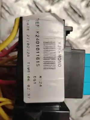 Second-hand car spare part fuse box unit for renault express advance 74 cv / 55 kw oem iam references k240101161s