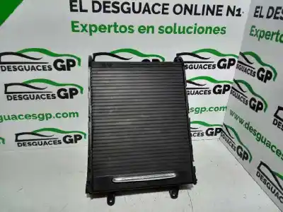 Second-hand car spare part center armrest for volkswagen passat variant (3c5) advance oem iam references 3c1863241  