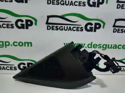 Second-hand car spare part left front door trim for volkswagen passat variant (3c5) advance oem iam references 3c0837994 Second-hand car spare part left front door trim for volkswagen passat variant (3c5) advance oem iam references 3c0837994