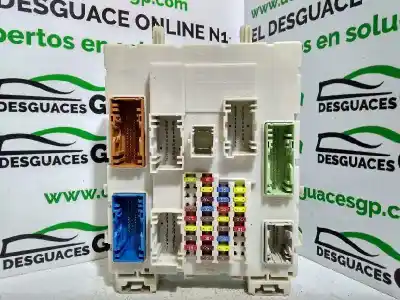 Peça sobressalente para automóvel em segunda mão CAIXA DE FUSÍVEIS E RELÉS por FORD FOCUS TURN. (CB8)  Referências OEM IAM BV6N14A073FR  
