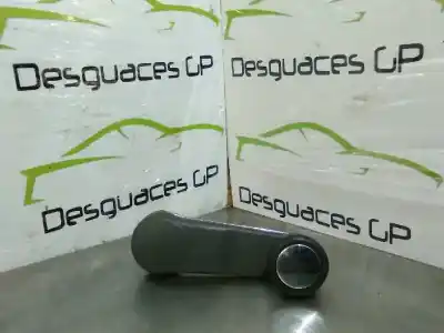 Tweedehands auto-onderdeel handgreep rechts achterruit voor audi a4 berlina (b5) 1.8 oem iam-referenties 