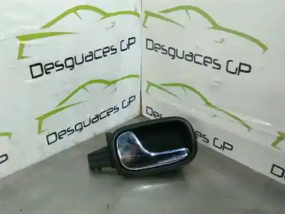 Tweedehands auto-onderdeel binnenhandgreep links achter voor audi a4 berlina (b5) 1.8 oem iam-referenties 