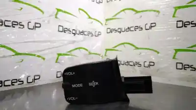 Peça sobressalente para automóvel em segunda mão comandos do volante por ford focus berlina (cap) ambiente (d) referências oem iam 