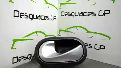 Pezzo di ricambio per auto di seconda mano maniglia interna posteriore sinistra per renault clio iii confort expression riferimenti oem iam 