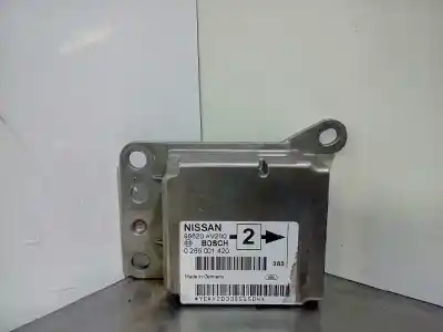 Recambio de automóvil de segunda mano de centralita airbag para nissan primera berlina (p12) acenta referencias oem iam 98820av200  