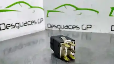 Second-hand car spare part switch for opel vectra a cd oem iam references 90243387  