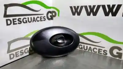 Peça sobressalente para automóvel em segunda mão botão / interruptor elevador vidro traseiro esquerdo por mg serie 75 (rj) 2.0 kv6 classic referências oem iam 
