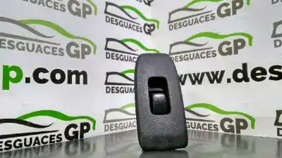 Peça sobressalente para automóvel em segunda mão BOTÃO / INTERRUPTOR ELEVADOR VIDRO TRASEIRO DIREITO por MITSUBISHI MONTERO (V60/V70)  Referências OEM IAM   