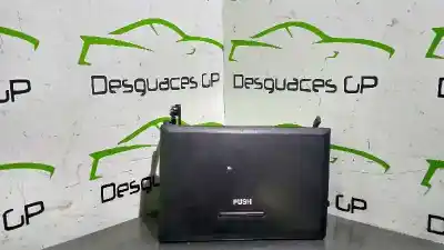 Piesă de schimb auto la mâna a doua scrusiera pentru kia carnival ii 2.9 cdri ex referințe oem iam 