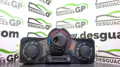 Recambio de automóvil de segunda mano de mando calefaccion / aire acondicionado para renault megane ii classic berlina confort expression referencias oem iam 666445v