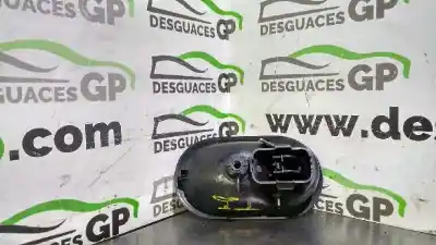 Second-hand car spare part interior left rear handle for renault clio iii authentique oem iam references   