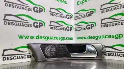 Tweedehands auto-onderdeel binnen voor rechts handvat voor audi a6 berlina (4b2) 2.5 v6 24v tdi oem iam-referenties 