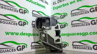 Second-hand car spare part left front door lock for bmw x3 (e83) 2.5i oem iam references 7164627  