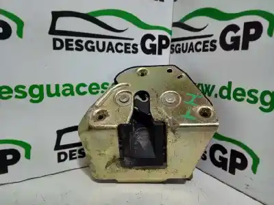 Recambio de automóvil de segunda mano de Cerradura Puerta Trasera Izquierda para FIAT ULYSSE (179) 2.2 JTD Dynamic referencias OEM IAM   