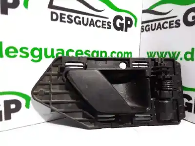 Peça sobressalente para automóvel em segunda mão puxador interior dianteiro direito por peugeot partner (s1) break referências oem iam 9621422877