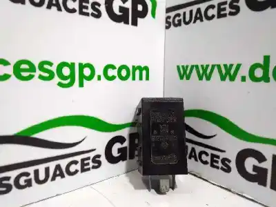 Second-hand car spare part relay for renault kangoo (f/kc0) authentique oasis oem iam references 7700311966