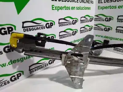 Second-hand car spare part rear right window regulator for peugeot 307 break / sw (s1) break xs oem iam references 963848  