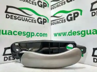 Peça sobressalente para automóvel em segunda mão PUXADOR INTERIOR DIANTEIRO ESQUERDO por FIAT STILO (192)  Referências OEM IAM   