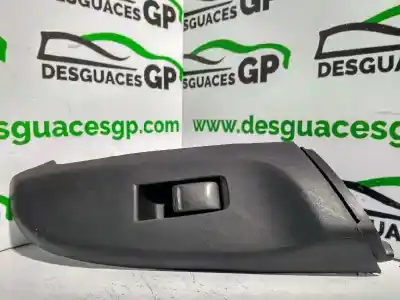 Peça sobressalente para automóvel em segunda mão botão / interruptor elevador vidro traseiro direito por nissan almera (n16/e) visia referências oem iam 82960bm700rh  