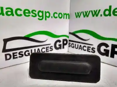 Peça sobressalente para automóvel em segunda mão puxador exterior de mala por peugeot 208 style referências oem iam 95835