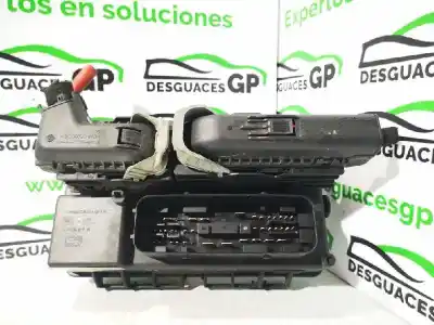 Second-hand car spare part fuse box unit for opel corsa d ´´111 years´´ oem iam references 013217394  