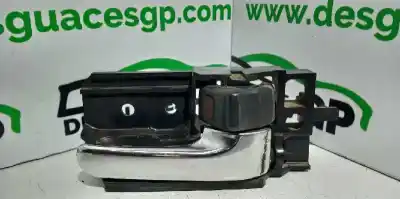 Second-hand car spare part interior right front handle for toyota corolla (e12) 2.0 d-4d linea sol berlina oem iam references 