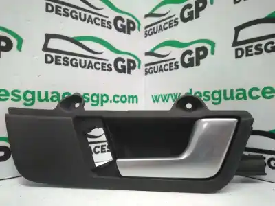 Peça sobressalente para automóvel em segunda mão puxador interior dianteiro direito por audi a4 berlina (8e) 2.0 tdi 16v (103kw) referências oem iam 8e2837020