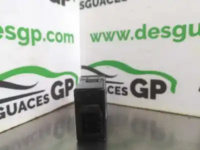 Second-hand car spare part switch for kia carnival ii 2.9 cdri ex oem iam references   