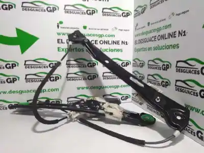 Peça sobressalente para automóvel em segunda mão elevador de vidros dianteiro direito por bmw serie 1 berlina (e81/e87) 118d referências oem iam   