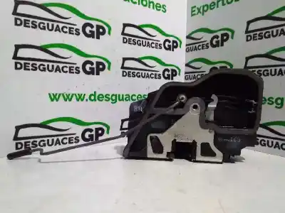 Second-hand car spare part left front door lock for bmw serie 5 berlina (e60) 530d oem iam references 7036169