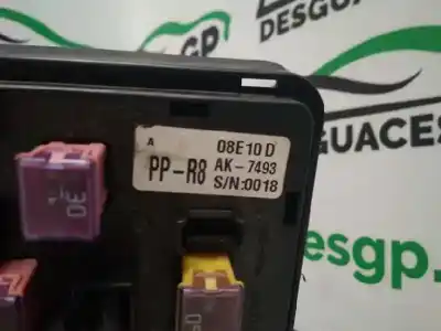 Second-hand car spare part fuse box unit for ssangyong kyron 200 xdi limited oem iam references   