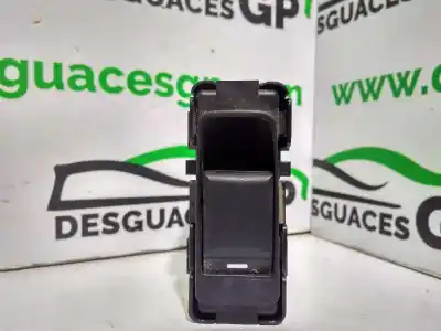 Peça sobressalente para automóvel em segunda mão botão / interruptor elevador vidro traseiro direito por chrysler sebring berlina 2.0 crd limited referências oem iam 04602787a
