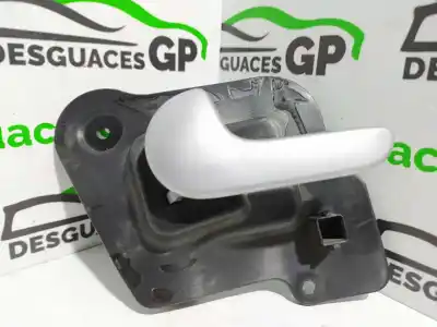Second-hand car spare part INTERIOR LEFT FRONT HANDLE for OPEL MERIVA  OEM IAM references 316053479  