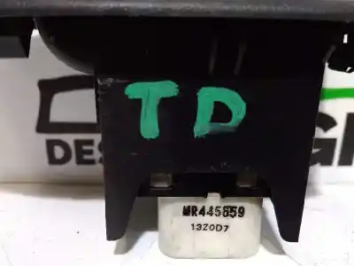 Second-hand car spare part rear right power window switch for mitsubishi montero (v60/v70) 3.2 di-d avance oem iam references mr445659  