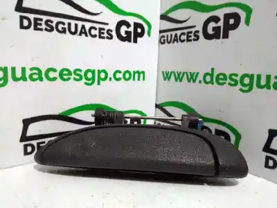 Pezzo di ricambio per auto di seconda mano maniglia esterna posteriore sinistra per renault clio ii fase i (b/cbo) 1.9 d alize riferimenti oem iam 7700426086