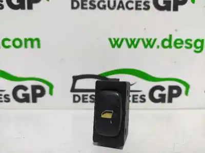 Peça sobressalente para automóvel em segunda mão Botão / Interruptor Elevador Vidro Traseiro Direito por PEUGEOT 407 Sport Referências OEM IAM 96360166XT  