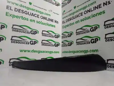 Peça sobressalente para automóvel em segunda mão embelezador das luzes traseiras por bmw serie 1 berlina (e81/e87) 120d referências oem iam 10628510