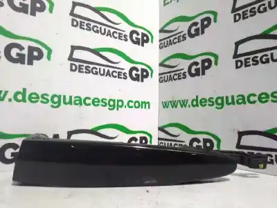 Peça sobressalente para automóvel em segunda mão puxador exterior dianteiro esquerdo por bmw serie 1 berlina (e81/e87) 120d referências oem iam 