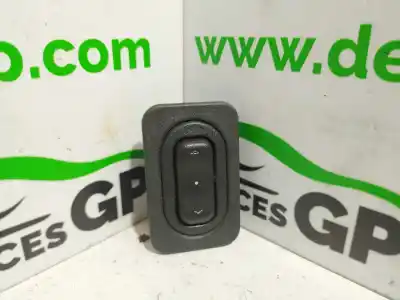 Piesă de schimb auto la mâna a doua panou comandã geamuri electrice fatã partea din dreapta pentru opel meriva essentia referințe oem iam 