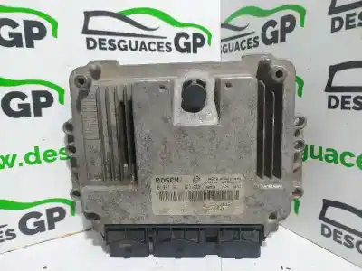 Recambio de automóvil de segunda mano de centralita motor uce para renault espace iv (jk0) grand espace privilege referencias oem iam 8200311539