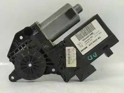 Pièce détachée automobile d'occasion MOTEUR LÈVE VITRE AVANT DROIT pour PEUGEOT 307 (S1)  Références OEM IAM 9634457480  