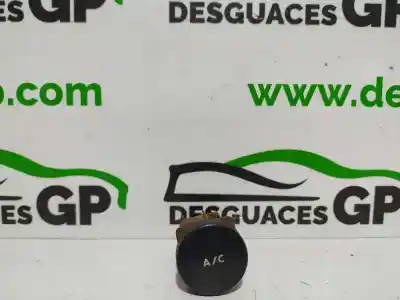 Pezzo di ricambio per auto di seconda mano interruttore per peugeot partner (s2) totem riferimenti oem iam 