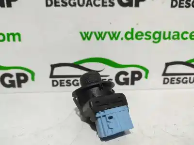 Pezzo di ricambio per auto di seconda mano controllo specchio per peugeot partner (s2) totem riferimenti oem iam 185526  