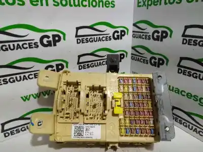 Peça sobressalente para automóvel em segunda mão caixa de fusíveis e relés por kia rio (yb) attract referências oem iam 91950h8570