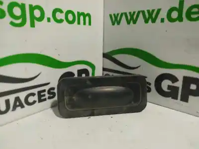 Second-hand car spare part TAILGATE BACK DOOR HANDLE for RENAULT MEGANE II BERLINA 5P  OEM IAM references 8200076256  