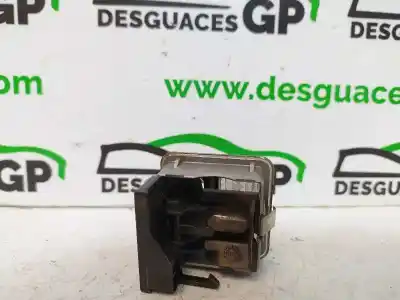 Pezzo di ricambio per auto di seconda mano luce interna per citroen berlingo 1.9 d multispace riferimenti oem iam   